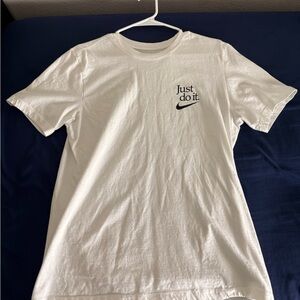 Nike White Short Sleeve Tees
